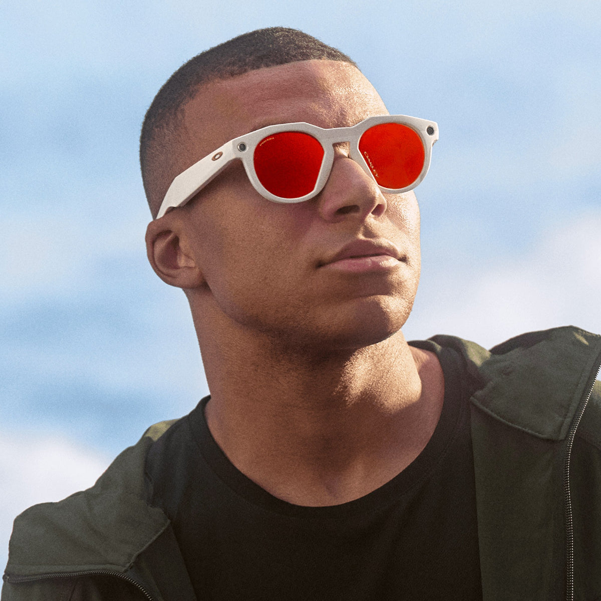Oakley Meta HSTN Polished Warm Grey / Prizm Ruby — lifestyle