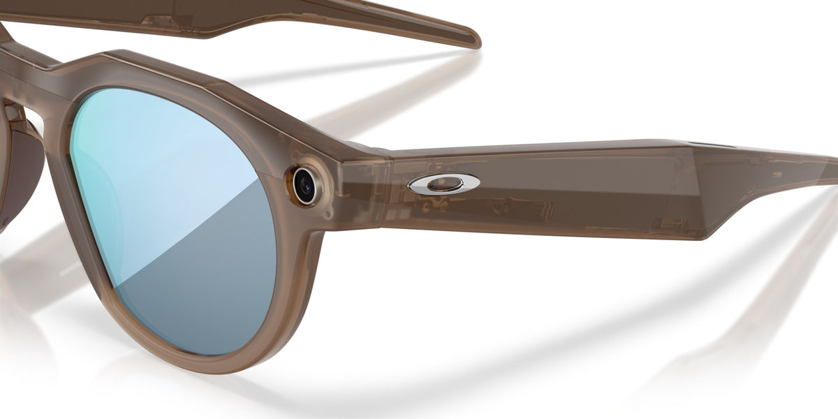 Oakley Meta HSTN Polished Brown Smoke / Prizm Deep Water Polarized — angled