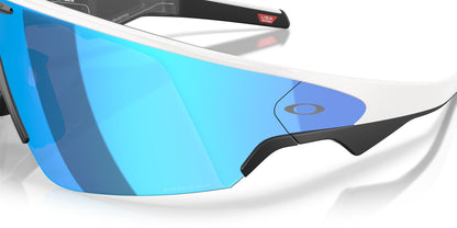 Oakley Meta Vanguard Matte White / Prizm Sapphire — angled