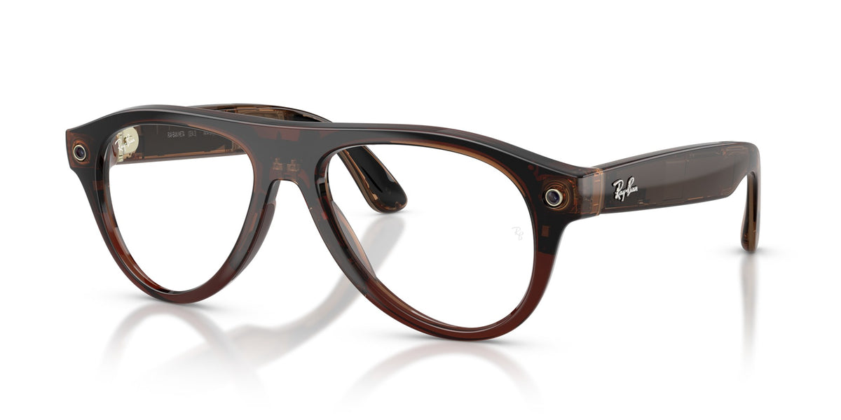Ray-Ban Meta Aviator (Gen 3) Transp. Umber / Transitions Jade — three-quarter