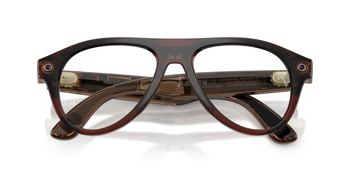 Ray-Ban Meta Aviator (Gen 3) Transp. Umber / Transitions Jade — folded