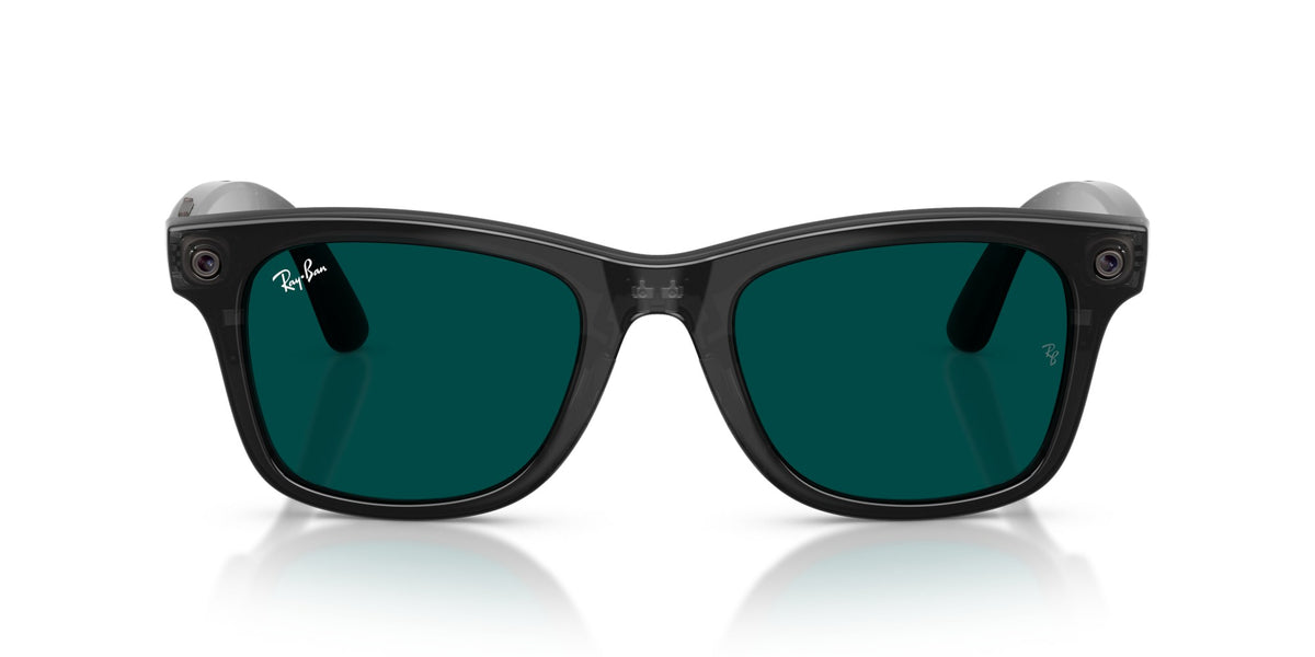 Ray-Ban Meta Wayfarer (Gen 3) Transp. Black / Transitions Aquamarine — front, lenses activated